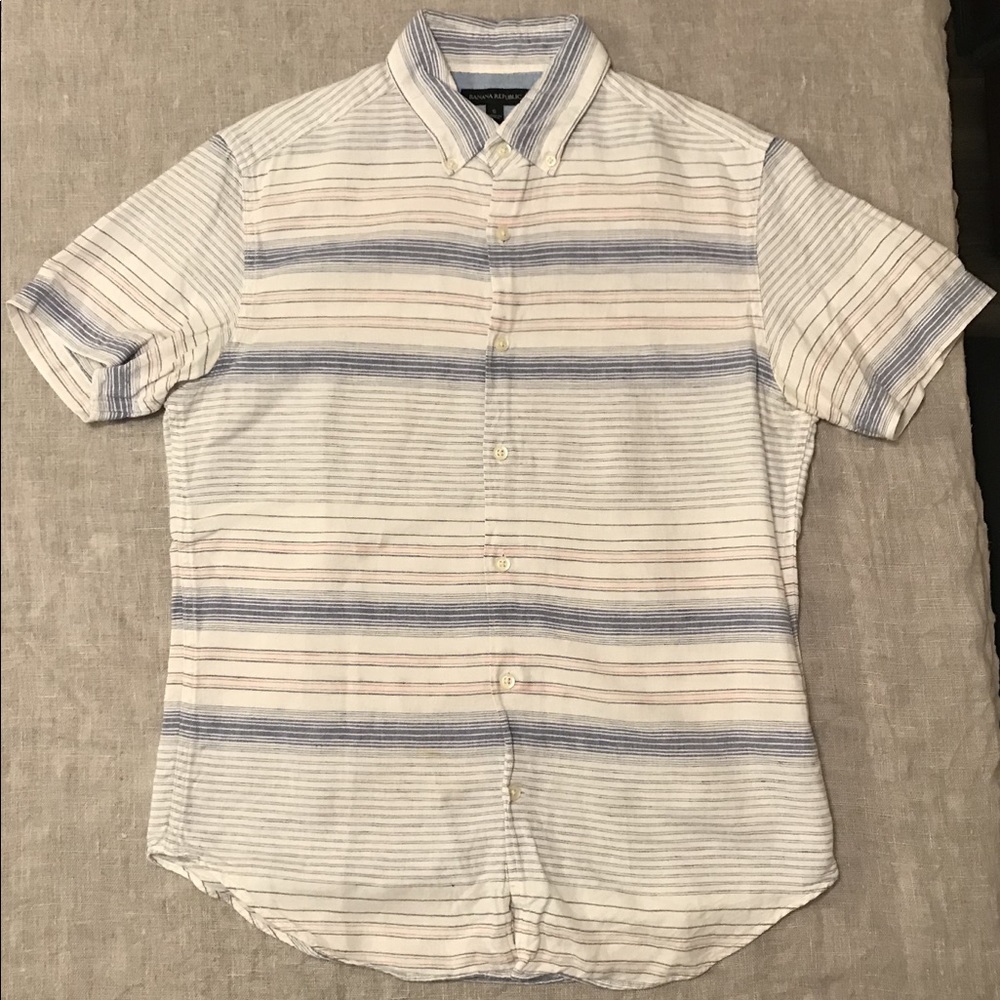 Banana Republic Short-sleeve Linen Button-up Shirt